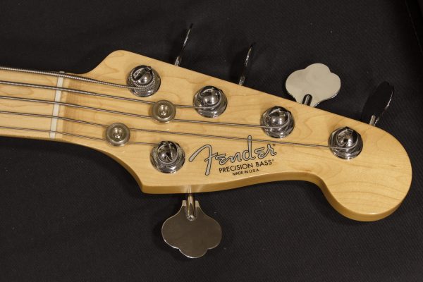 Фото 6 - Fender Precision Bass 2012 American Standard V (used).