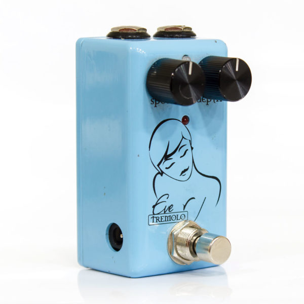 Фото 2 - Red Witch Eve Tremolo (used).