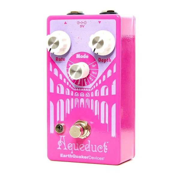 Фото 2 - EarthQuaker Devices (EQD) Aqueduct Vibrato St. Valentine's Day Exclusive (used).