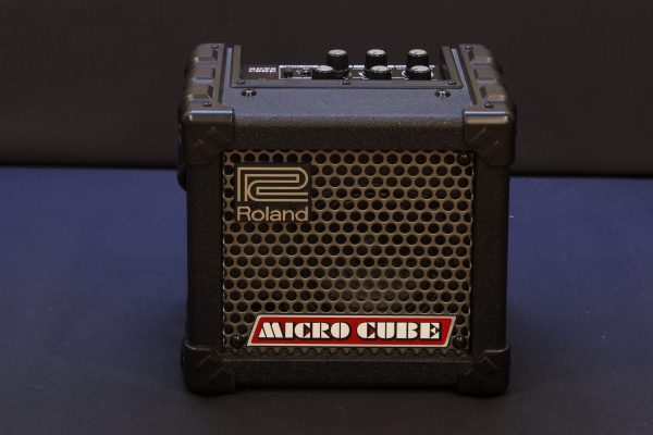 Фото 1 - Гитарный комбо Roland Micro Cube (used).