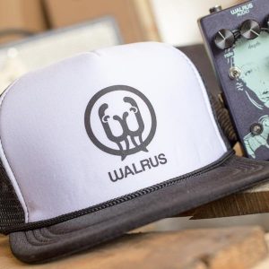 Фото 13 - Walrus Audio Trucker Hat бейсболка.