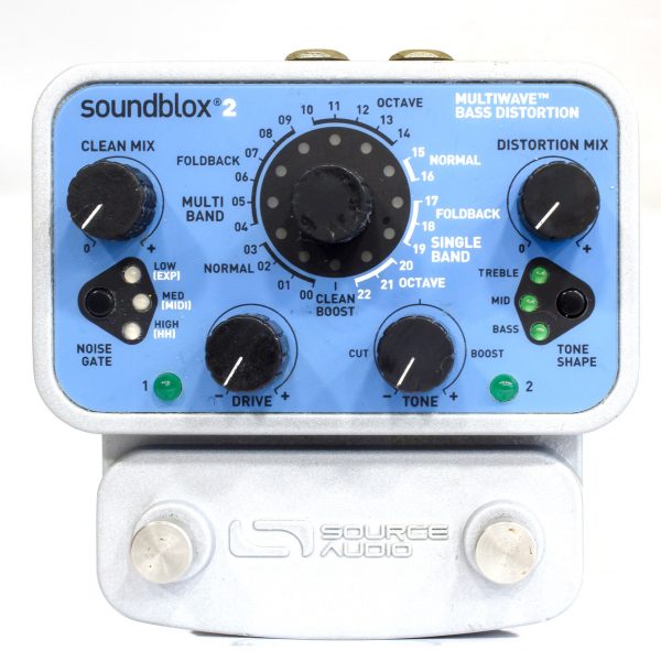 Фото 1 - Source Audio Soundblox 2 Multiwave Bass Distortion SA221 (used).