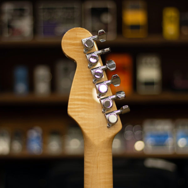 Фото 6 - R. Grishin Custom Stratocaster Sunburst.