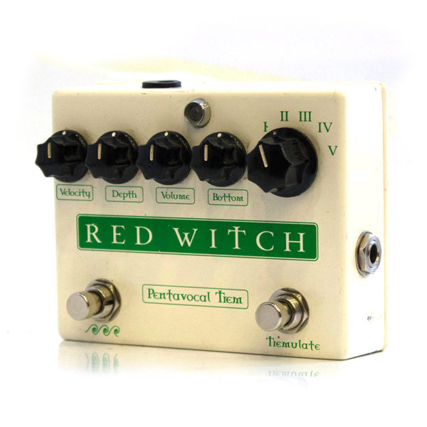 Фото 2 - Red Witch Pentavocal Tremolo (used).