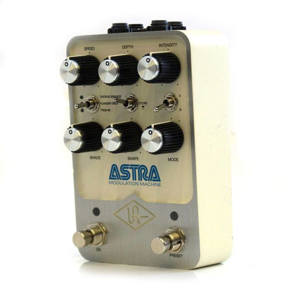 Фото 2 - Universal Audio (UAFX) Astra Modulation Machine Stereo (used).