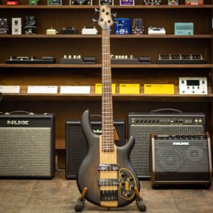 Фото 18 - Fender Precision Bass 2012 American Standard V (used).