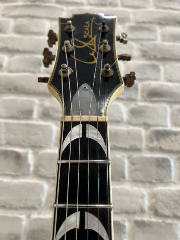 Фото 4 - Scala Guitars Dorian Custom Vintage White Limited Edition (used).