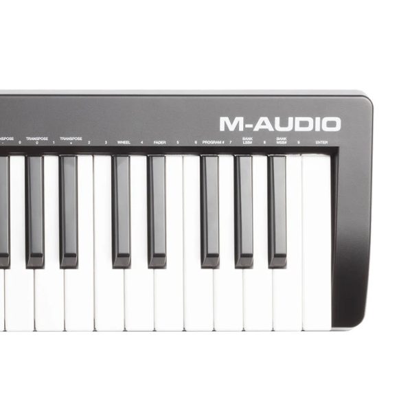 Фото 8 - M-Audio Keystation 49 MK3 MIDI Keyboard Controller.