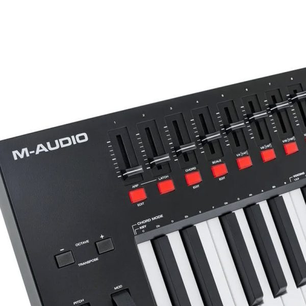 Фото 8 - M-Audio Oxygen Pro 49 MIDI Keyboard Controller.