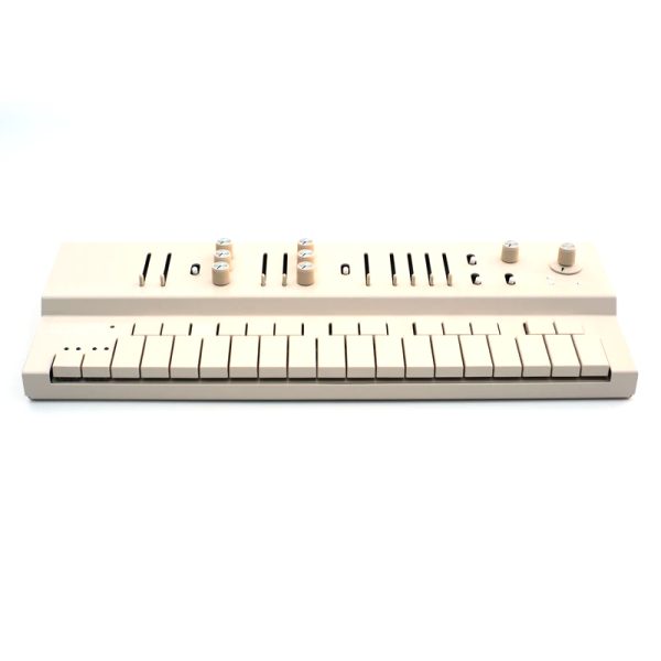Фото 2 - Vongon Replay Polyphonic Synthesizer.