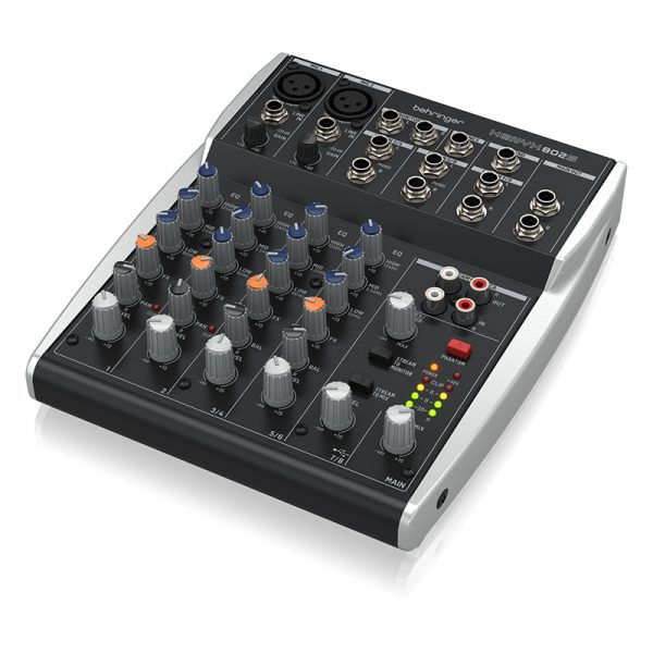 Фото 3 - Behringer Xenyx 802S.