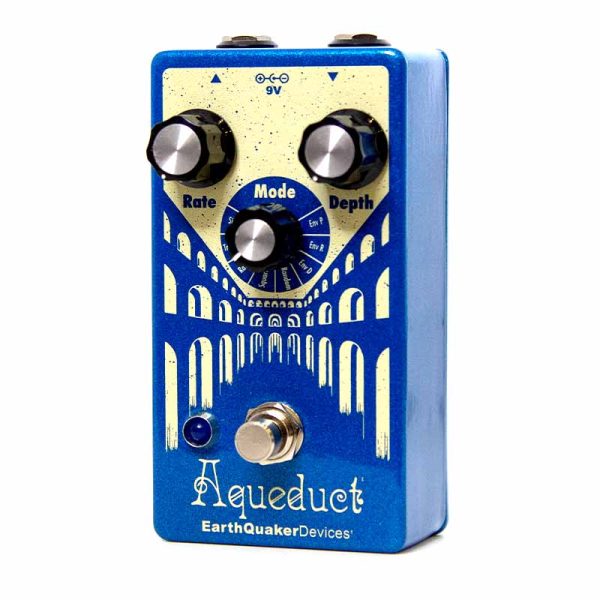 Фото 2 - EarthQuaker Devices (EQD) Aqueduct Vibrato (used).