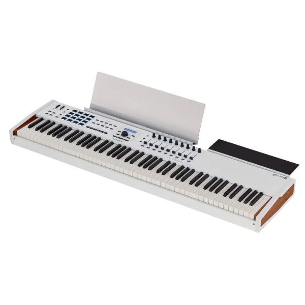 Фото 3 - Arturia KeyLab 88 MKII MIDI-keyboard.