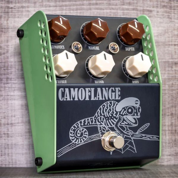 Фото 4 - ThorpyFX The Camoflange MKII Flanger.