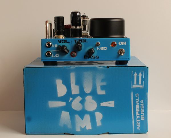 Фото 3 - Гитарный усилитель Fortress Amplification Blue Amp 68.