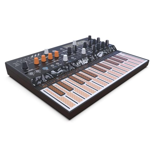 Фото 2 - Arturia MicroFreak Analog Synthesizer.