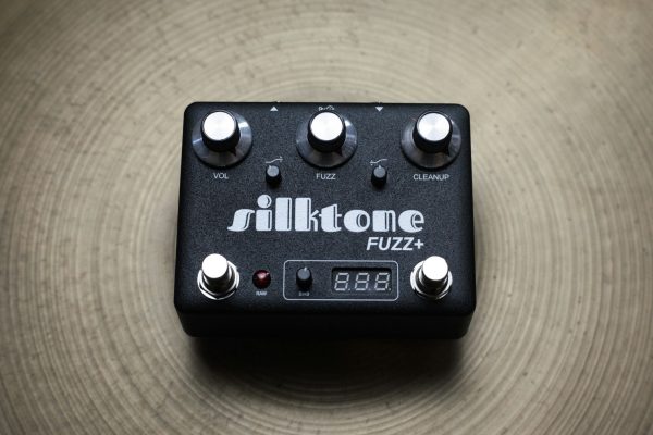 Фото 6 - Silktone Fuzz+ Germanium Fuzz.