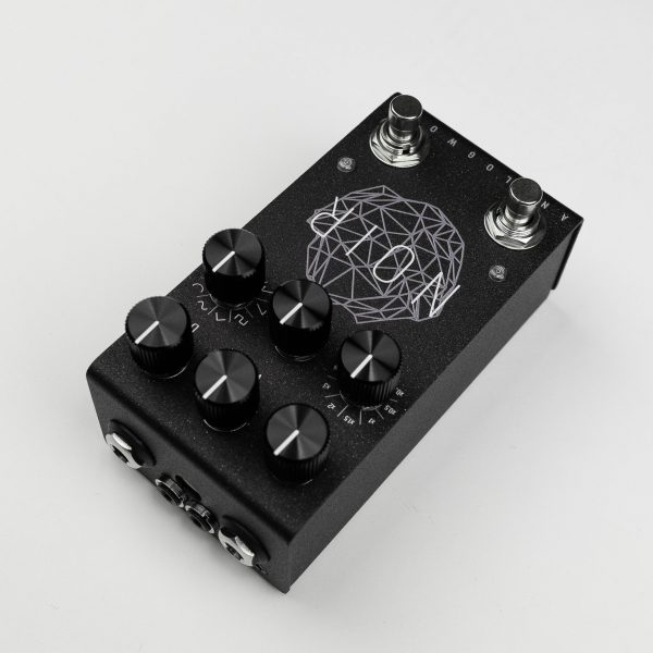 Фото 2 - Analogworm Noir MkII Tremolo Black.