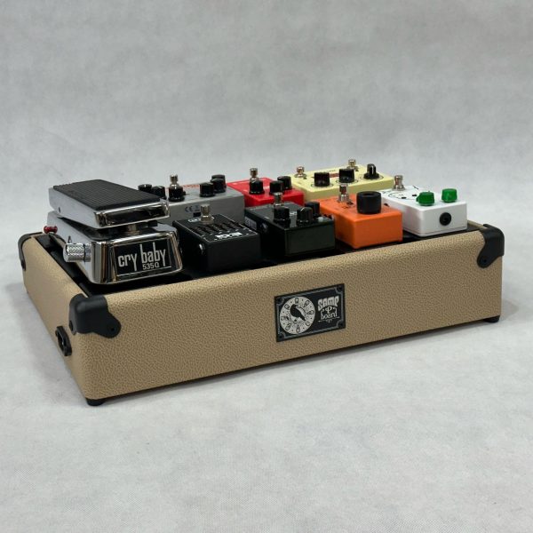 Фото 1 - Samp Custom P-Board 48х31х10 см Педалбоард с подъемной крышкой кремовый.