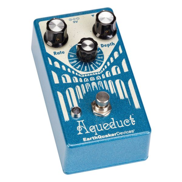 Фото 4 - EarthQuaker Devices (EQD) Aqueduct Vibrato.