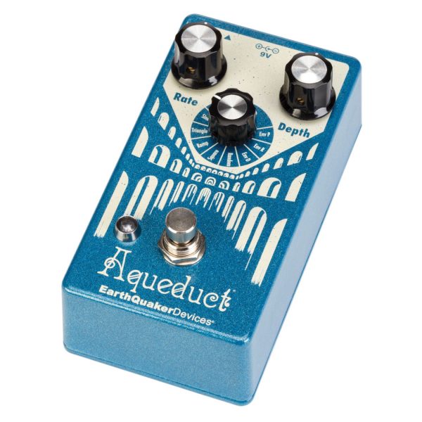Фото 2 - EarthQuaker Devices (EQD) Aqueduct Vibrato.