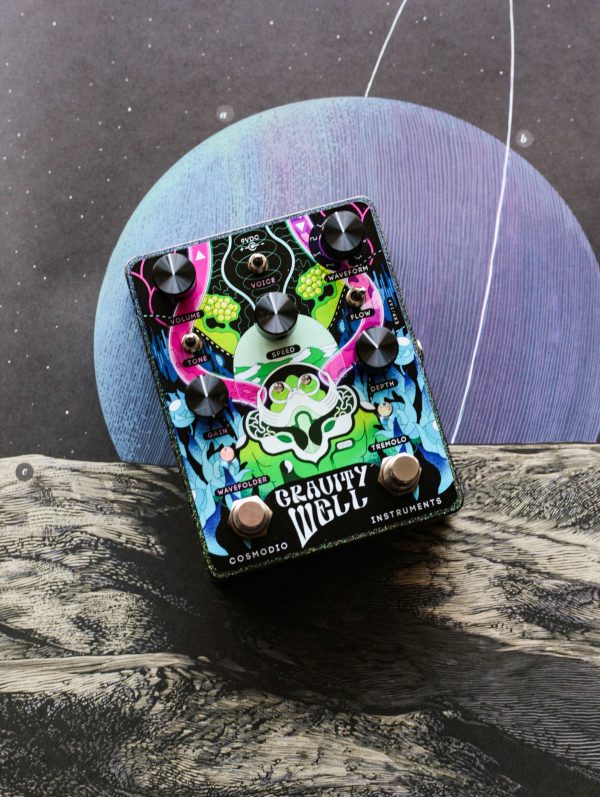 Фото 4 - Cosmodio Instruments Gravity Well Analog Wavefolder, Tremolo & Sonic Refractor Prismatic Cosmos.