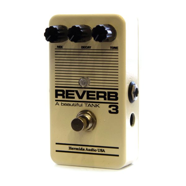 Фото 2 - Lovepedal Hermida Reverb 3 White 3 Knobs (used).