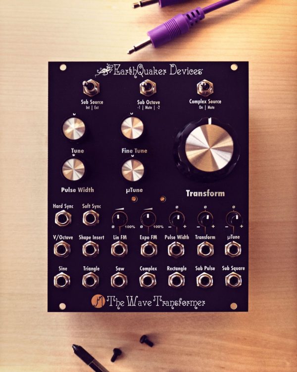 Фото 8 - EarthQuaker Devices (EQD) The Wave Transformer Eurorack Transfiguration Oscillator.